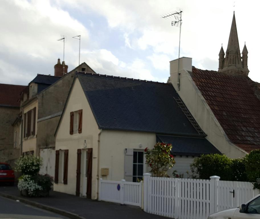 Maisoun Pequeux Arromanches-les-Bains Kültér fotó